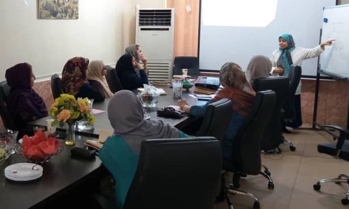 انتقال تجربه طرح توسعه جامعه محلی بنیاد توسعه کارآفرینی زنان و جوانان به تسهیل‌گران موسسه بهار خرمشهر
